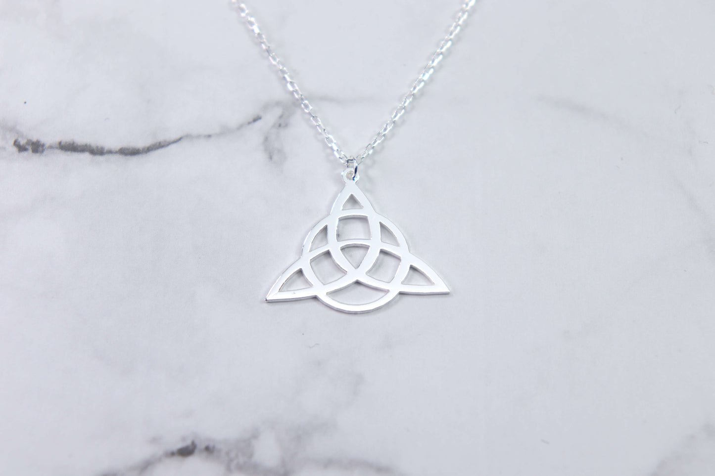 Triquetra Celtic Knot