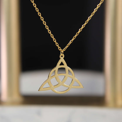 Triquetra Celtic Knot